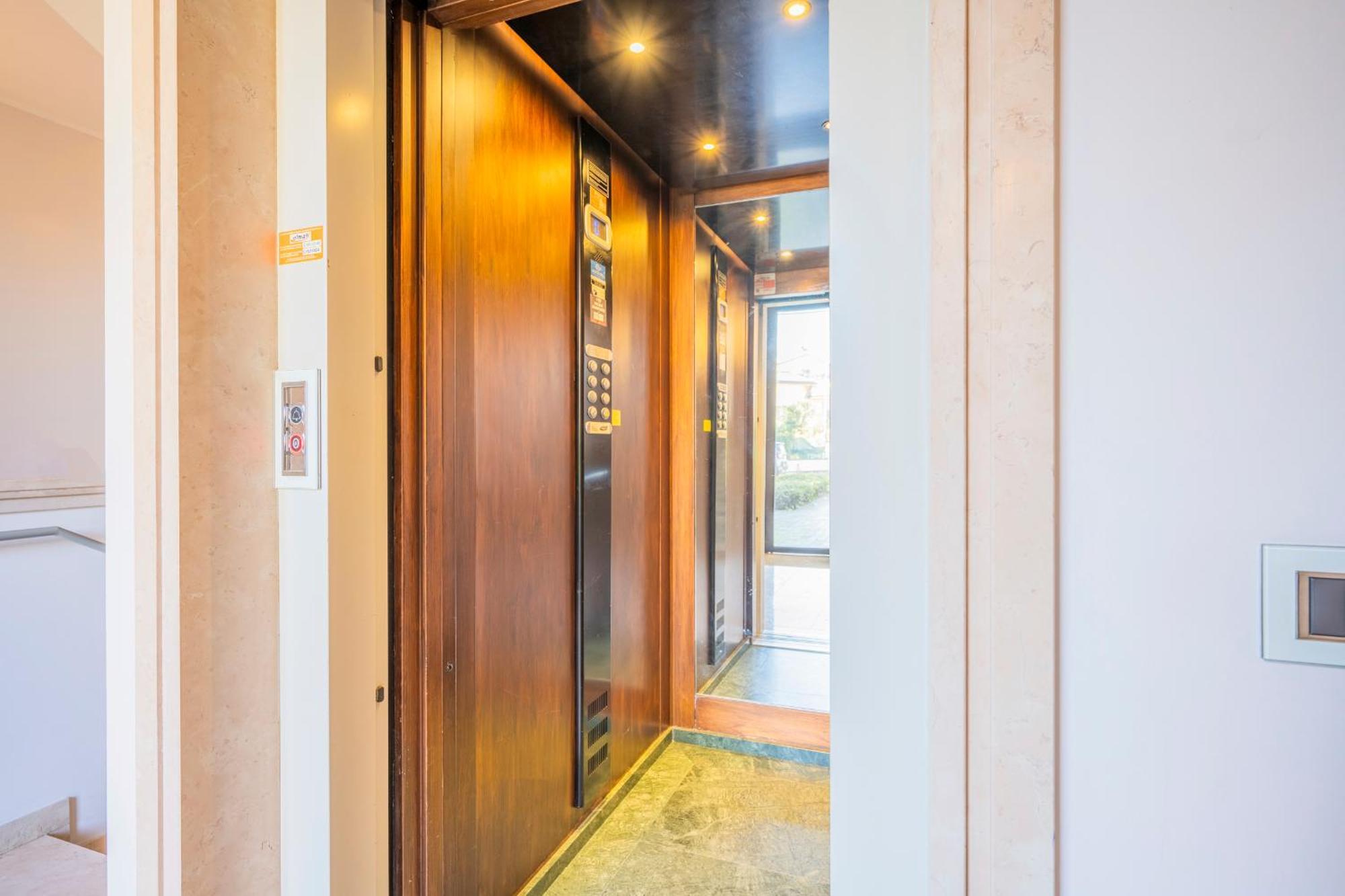 Balbi8 Apartment Parma Exterior photo